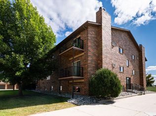 Cedars 2, Fargo, ND 58103