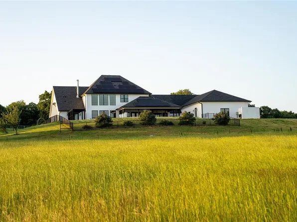 589 E Three Mile Rd, Durant, OK 74701