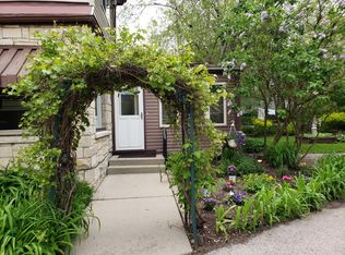 117 W Bolivar Ave, Milwaukee, WI 53207