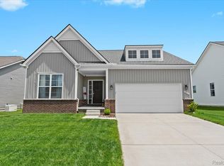10091 Kylie Dr, Brighton, MI