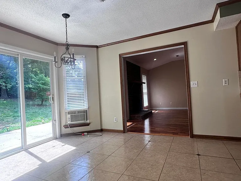 4497 Amanda Ln — Photo 18