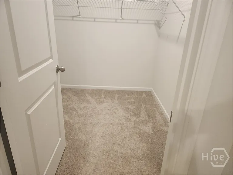 140 Charles Ln — Photo 10