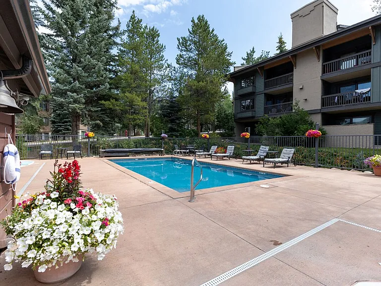 2700 Village Dr #ID1564312P — Photo 35