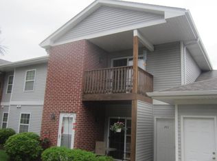 220 E Remer Rd #401, Elkhorn, WI 53121