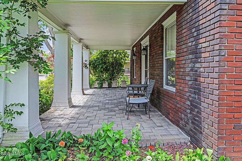 4th image of 1101 Ardsley Road
