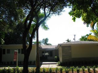 8 Pinta Rd, Miami, FL 33133