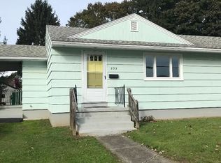 253 Cayuta St, Corning, NY 14830