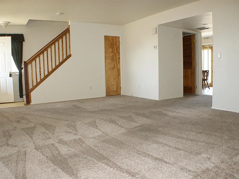 1501 Boswell Ct — Photo 3
