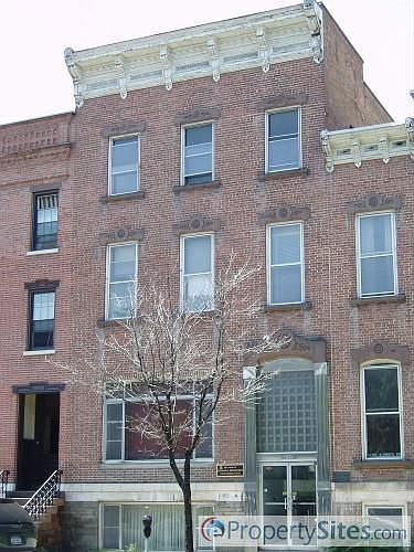1st image of 174 Washington Ave