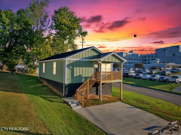 1002 Watercrest St, Morristown, TN 37814