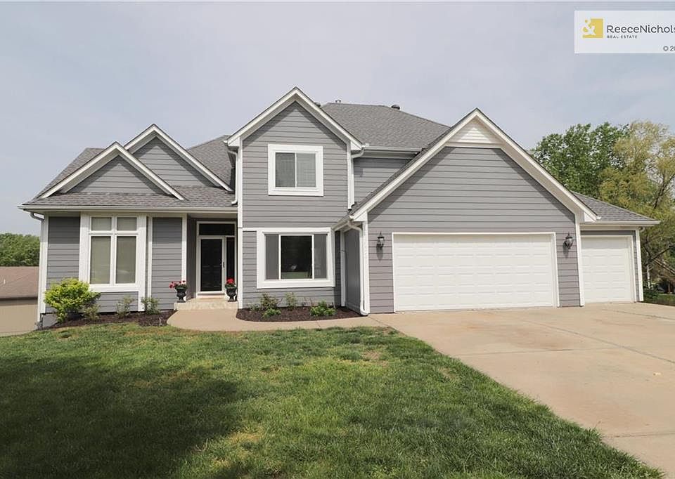 1st image of 25702 32nd Terrace Ct
