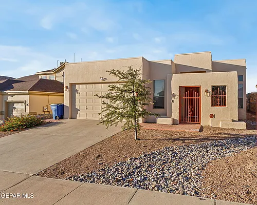 6401 Franklin Ridge Dr Photo 1