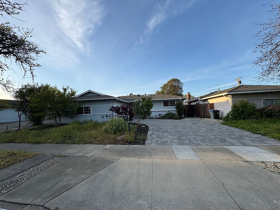 1st image of 7099 Phyllis Ave
