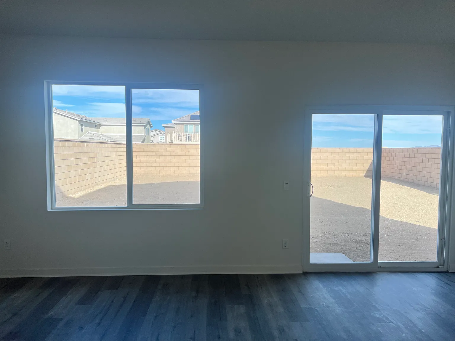 4 bed, 2417 sqft, $3,320 — Photo 4