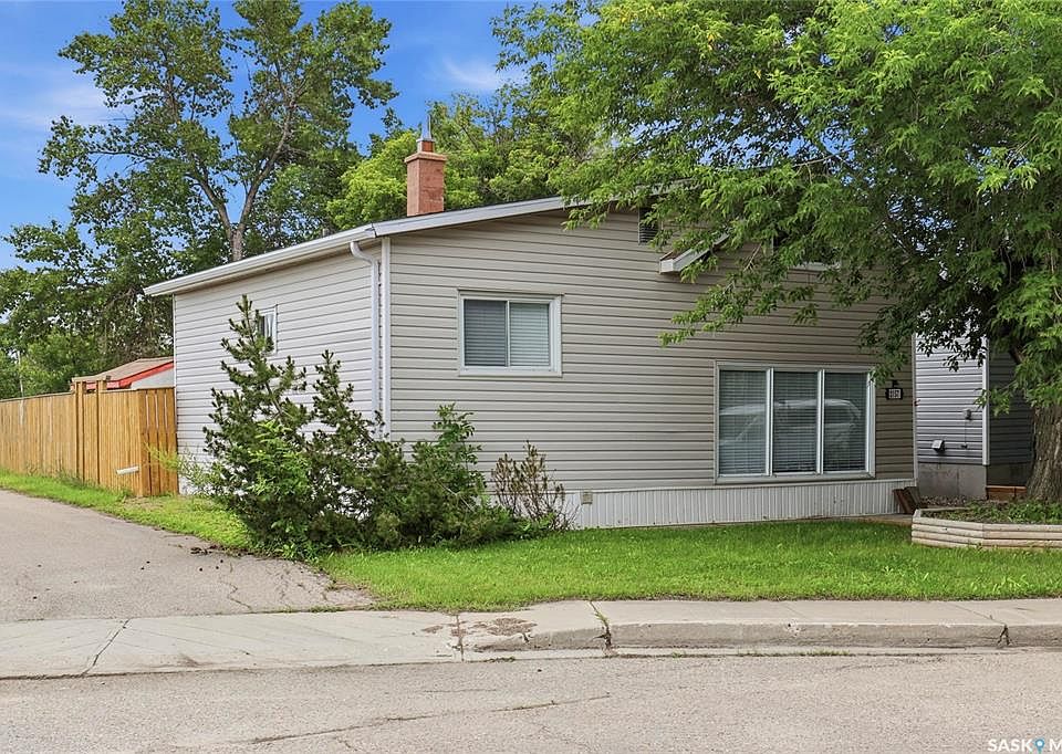 1st image of 2157 Francis STREET