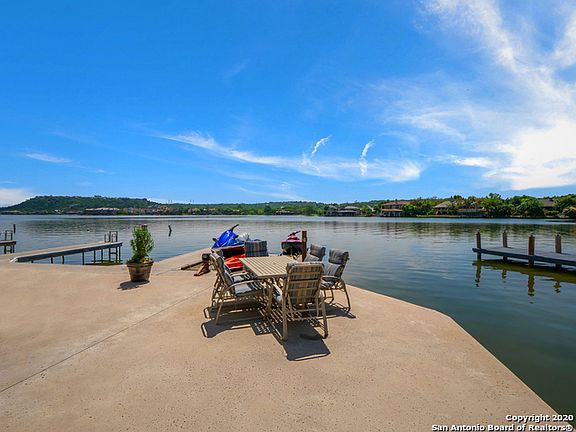 4th image of 105 Island Dr #A