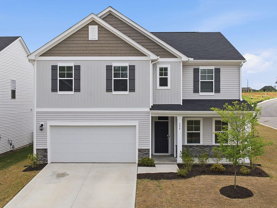 1st image of 200 Carolina Maple Dr