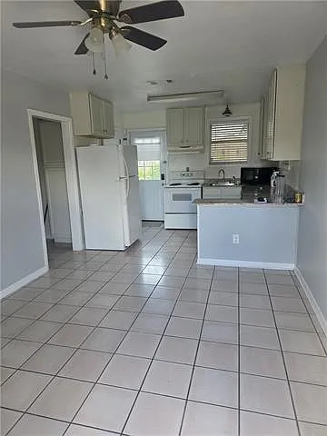 2 bed, 1.0 bath, 725 sqft, $1,550 — Photo 2