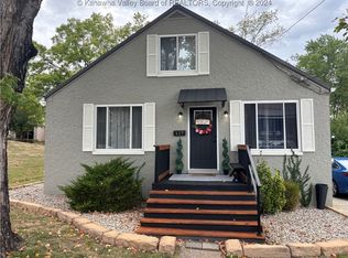 827 Greenbrier St, Saint Albans, WV 25177