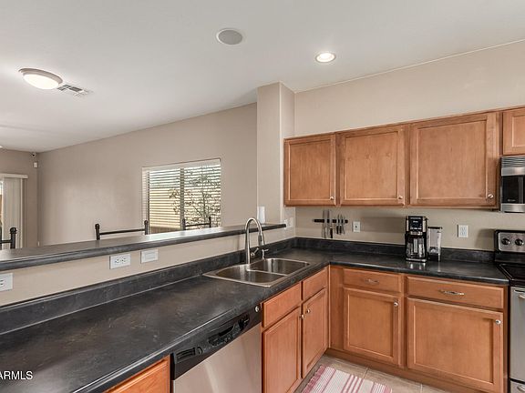 5th image of 45028 W CYPRESS Lane
