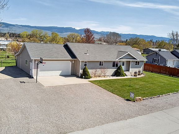 2nd image of 2306 Austin Ln