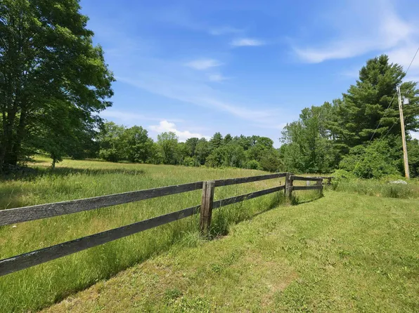 Breezy Hill Road, Bradford, NH 03221