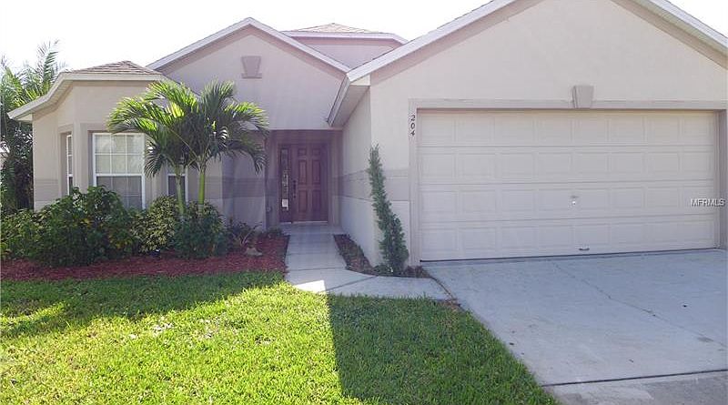 1st image of 204 Hibiscus St