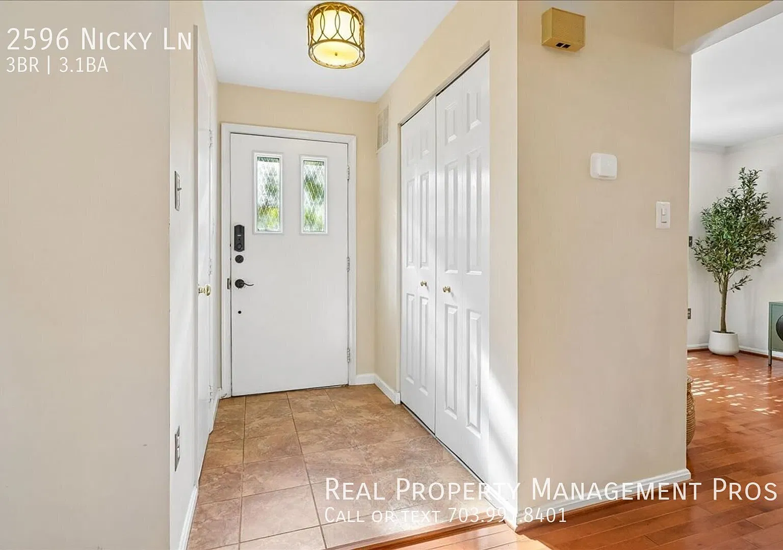 "Beautiful 3-Level Alexandria Townhome with Gorgeous Kitchen, Hardwood Floors & Private Patio!" — Photo 3