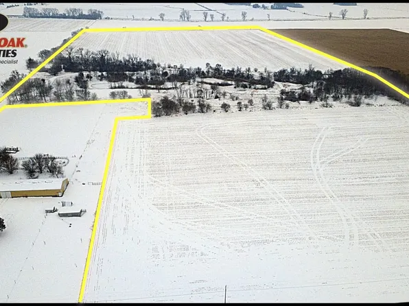 2025 E Eger Rd, Rensselaer, IN 47978