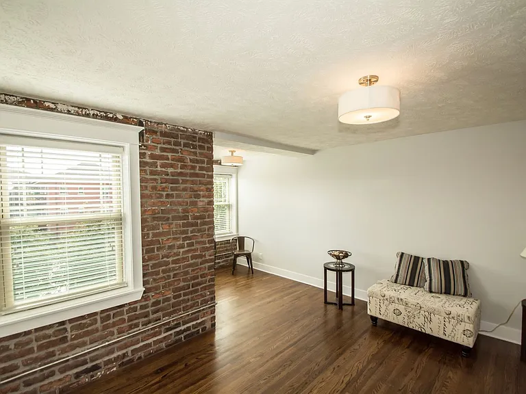 628 Park Ave — Photo 66