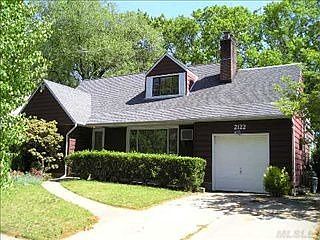 1st image of 2122 Seneca Dr S
