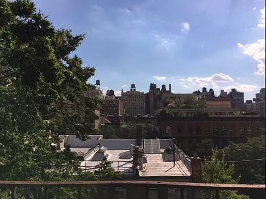 Rented by NYC Empire Realty Inc | media 1