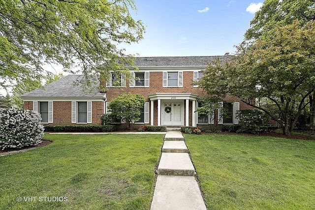 1st image of 2333 Iroquois Dr
