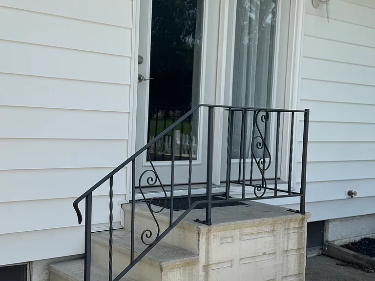 745 Forde Ave — Photo 30