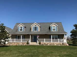 3839 McKinley Rd, China, MI 48054