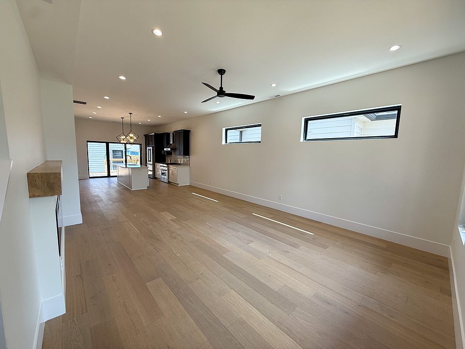 1st image of 1448 Lexington Ave #A