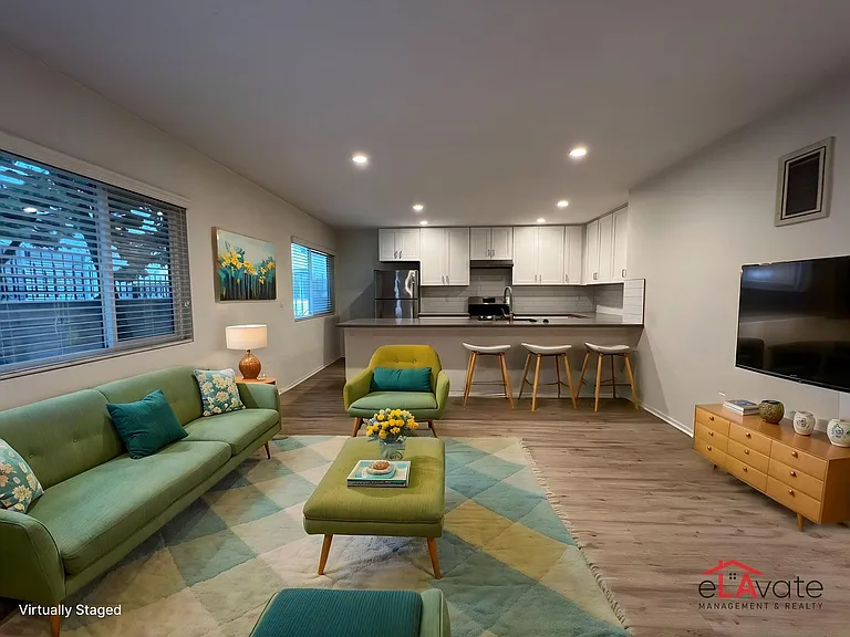 12625 Pacific Ave #4 — Photo 3