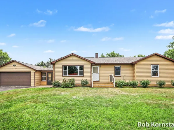1174 52nd St SW, Wyoming, MI 49509