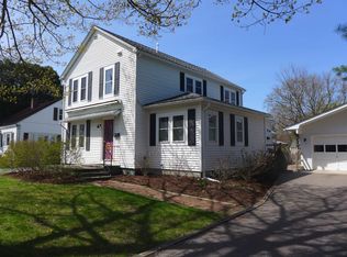 34 Sunset Ave, South Burlington, VT 05403