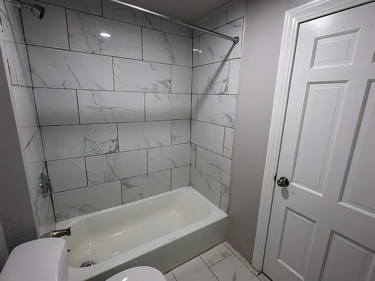 43 Coleman St #1 — Photo 8
