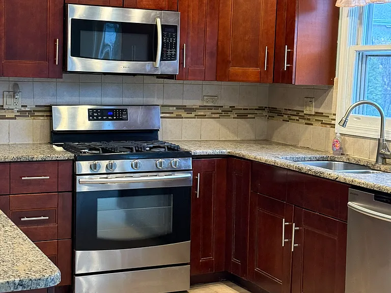 1471 Brandywyn Ln — Photo 29