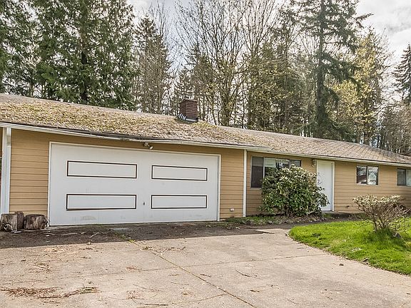 3rd image of 12553 SE 203rd Pl