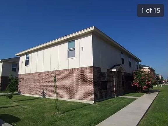 3rd image of 722 Sonesta Ct APT B