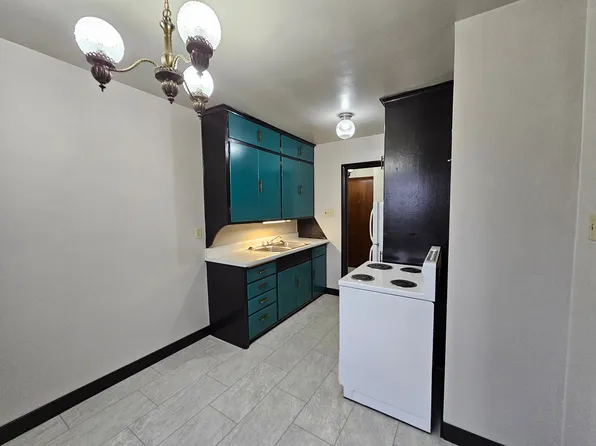 430 S Jefferson St APT 7, Green Bay, WI 54301