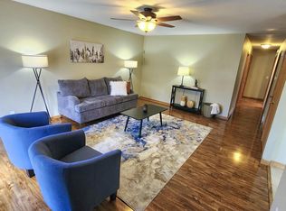 3409 Oakwood Dr, Racine, WI 53406