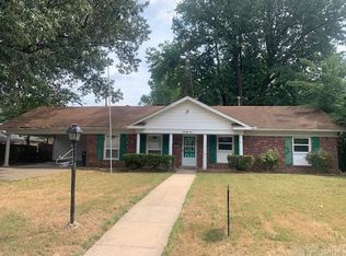 6809 Azalea Dr, Little Rock, AR 72209