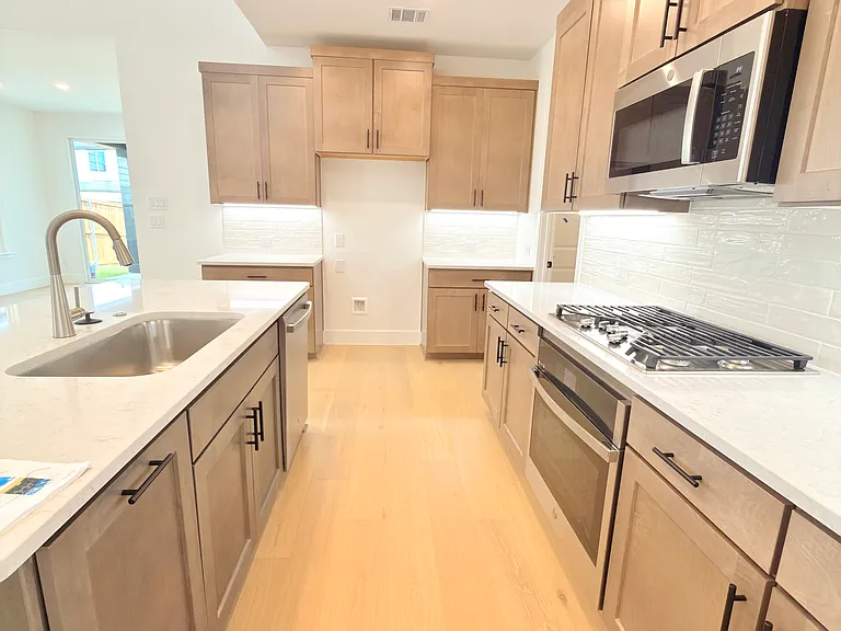 7209 Confetti Ln — Photo 12