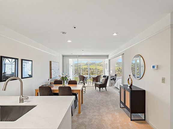 4th image of 100 Thorndale Drive #436