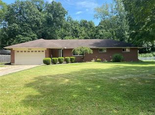 986 Riverhills Rd, Dayton, OH 45430
