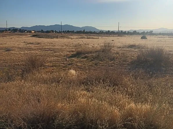 1150 S Thunderpass Ave, Pahrump, NV 89048